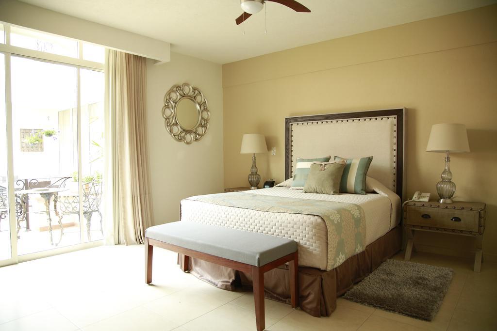 San Pietro Boutique Hotel ทลาคิวปาก ภายนอก รูปภาพ