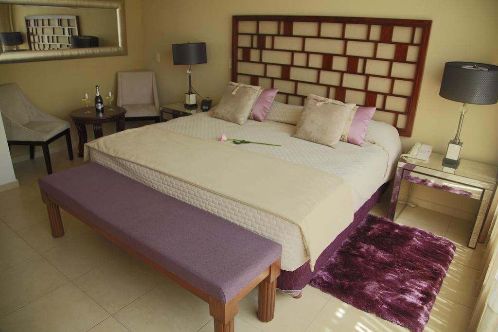 San Pietro Boutique Hotel ทลาคิวปาก ภายนอก รูปภาพ