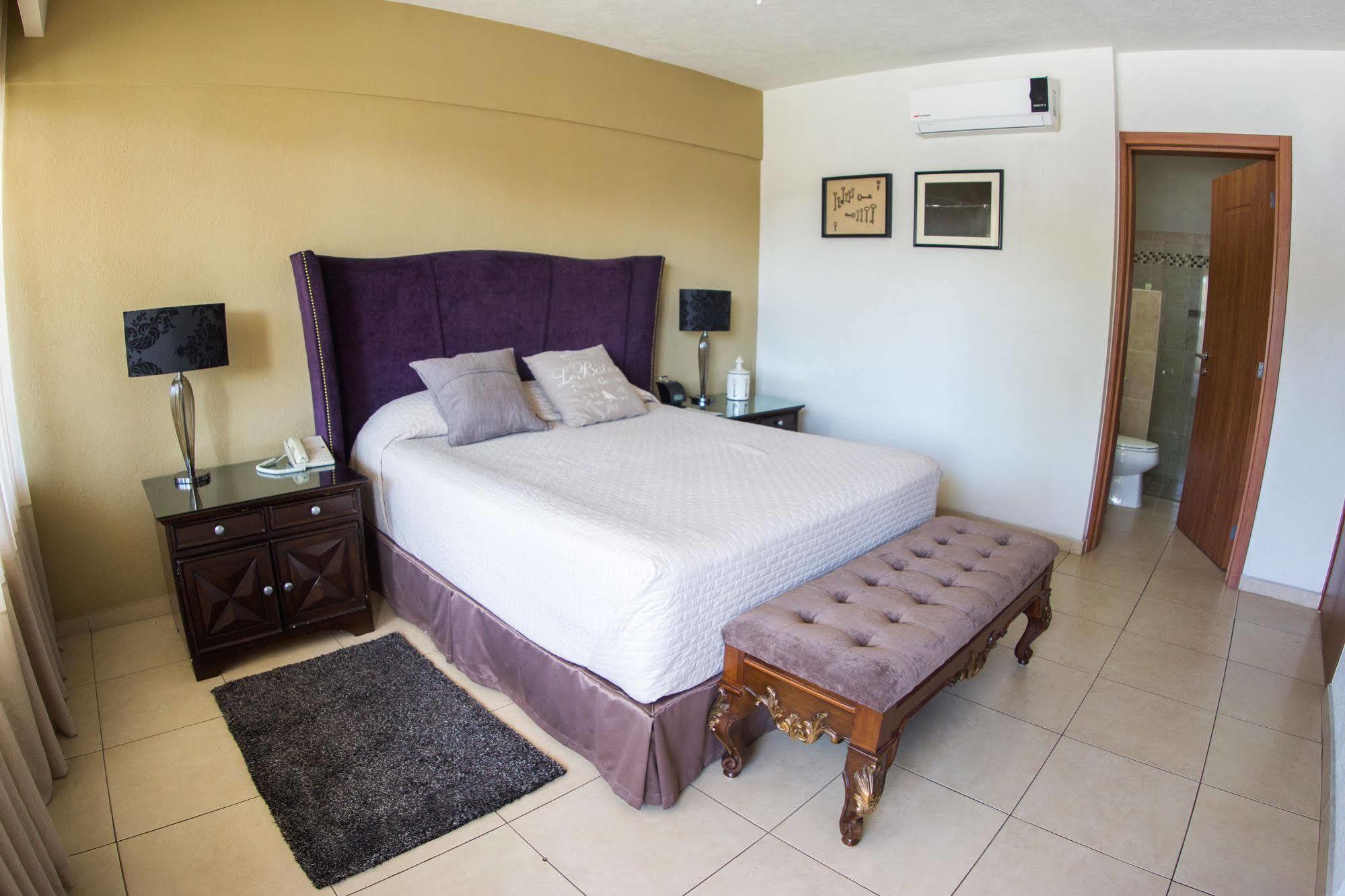 San Pietro Boutique Hotel ทลาคิวปาก ภายนอก รูปภาพ