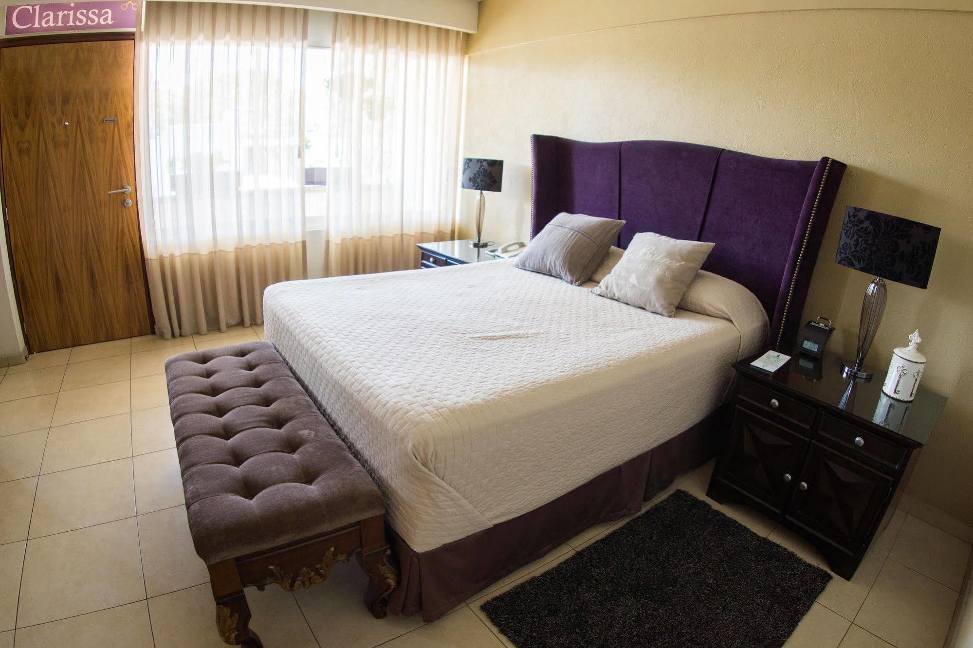 San Pietro Boutique Hotel ทลาคิวปาก ภายนอก รูปภาพ