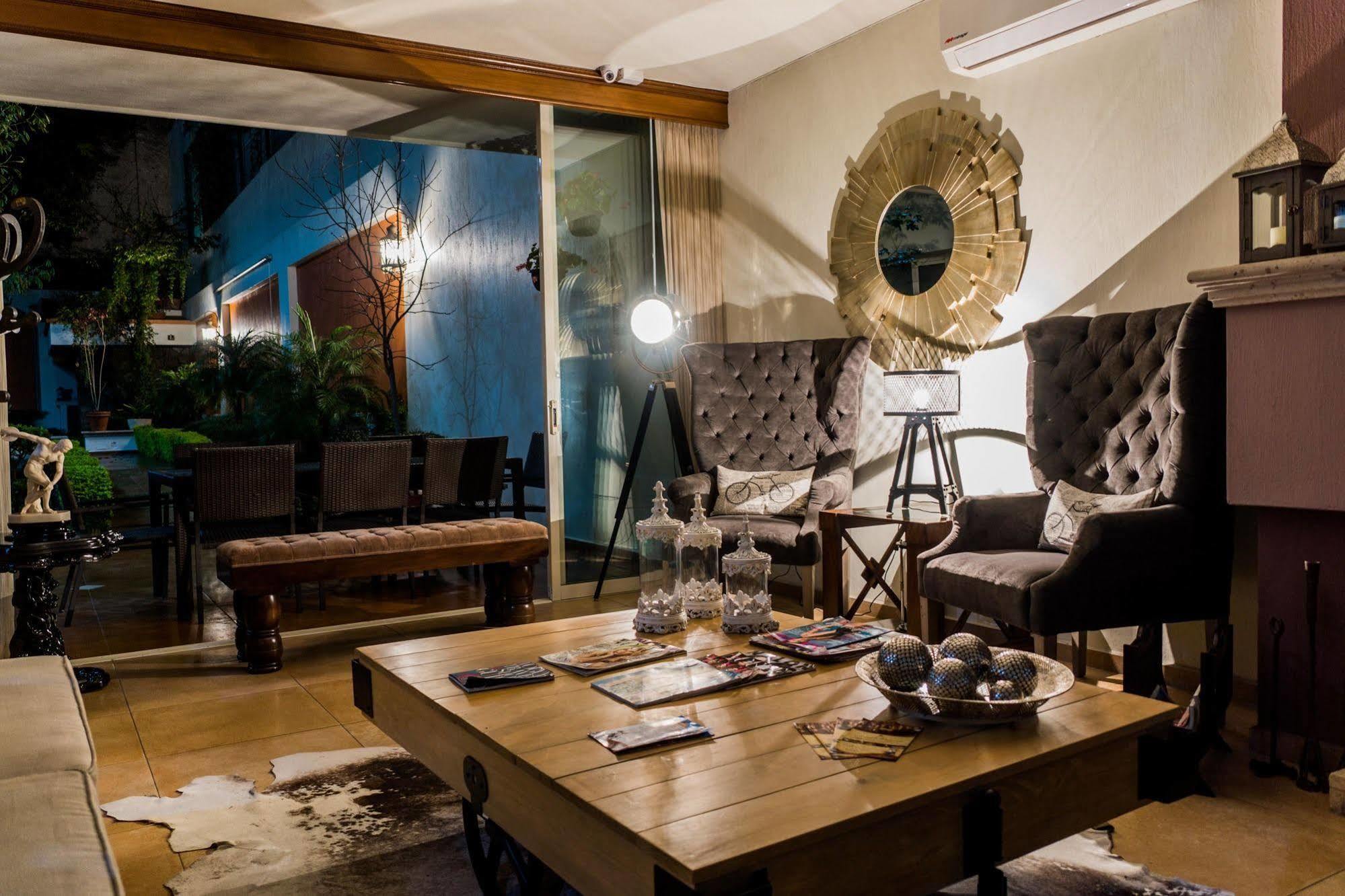 San Pietro Boutique Hotel ทลาคิวปาก ภายนอก รูปภาพ
