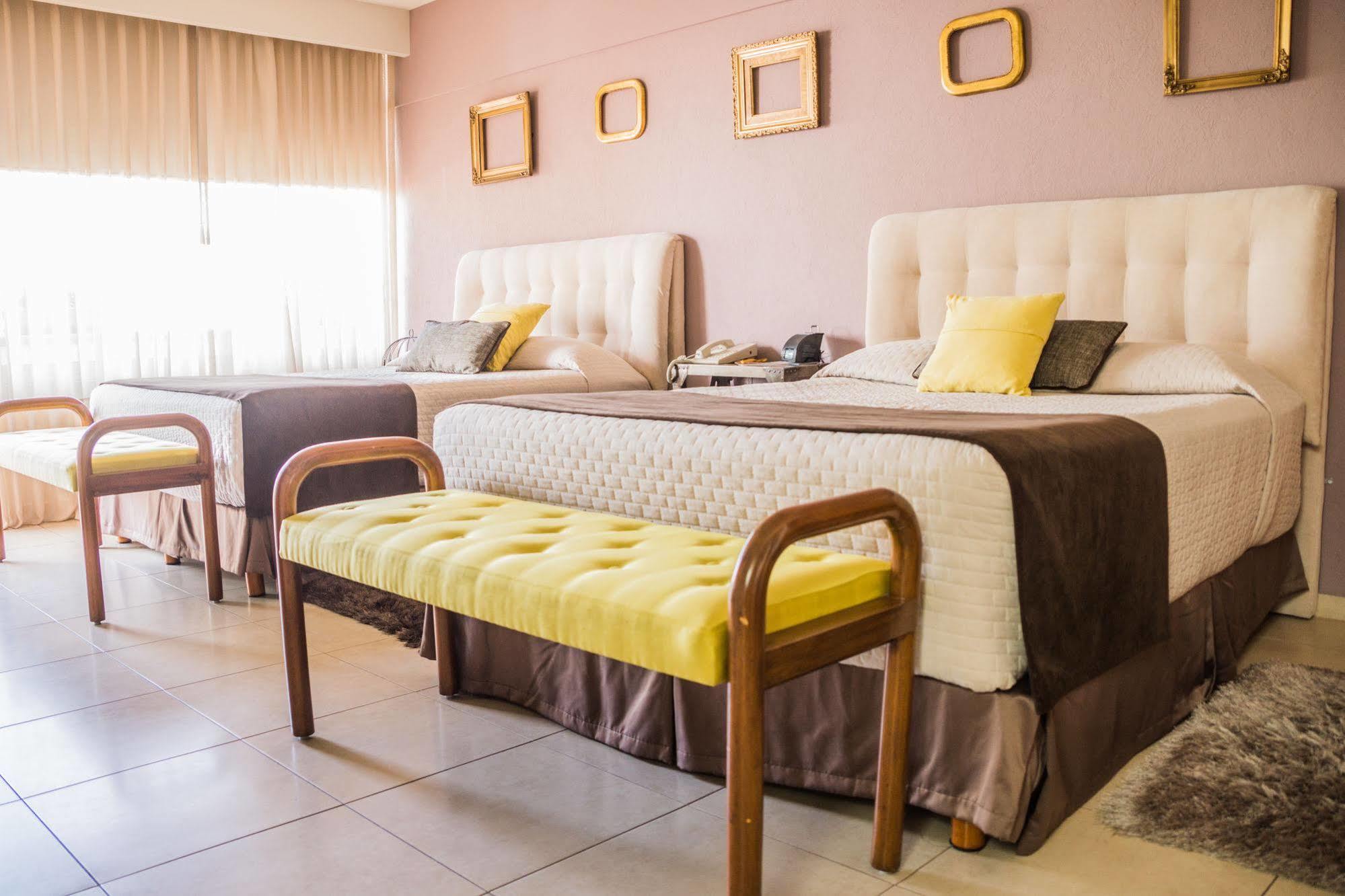 San Pietro Boutique Hotel ทลาคิวปาก ภายนอก รูปภาพ